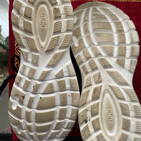 Ryka Woman’s Memory Foam Lace Up Walking Sneakers - Picture 11 of 13